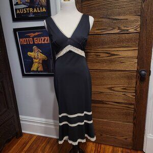 Vintage 1970s does 1930s black and white rayon dress - Size S/M